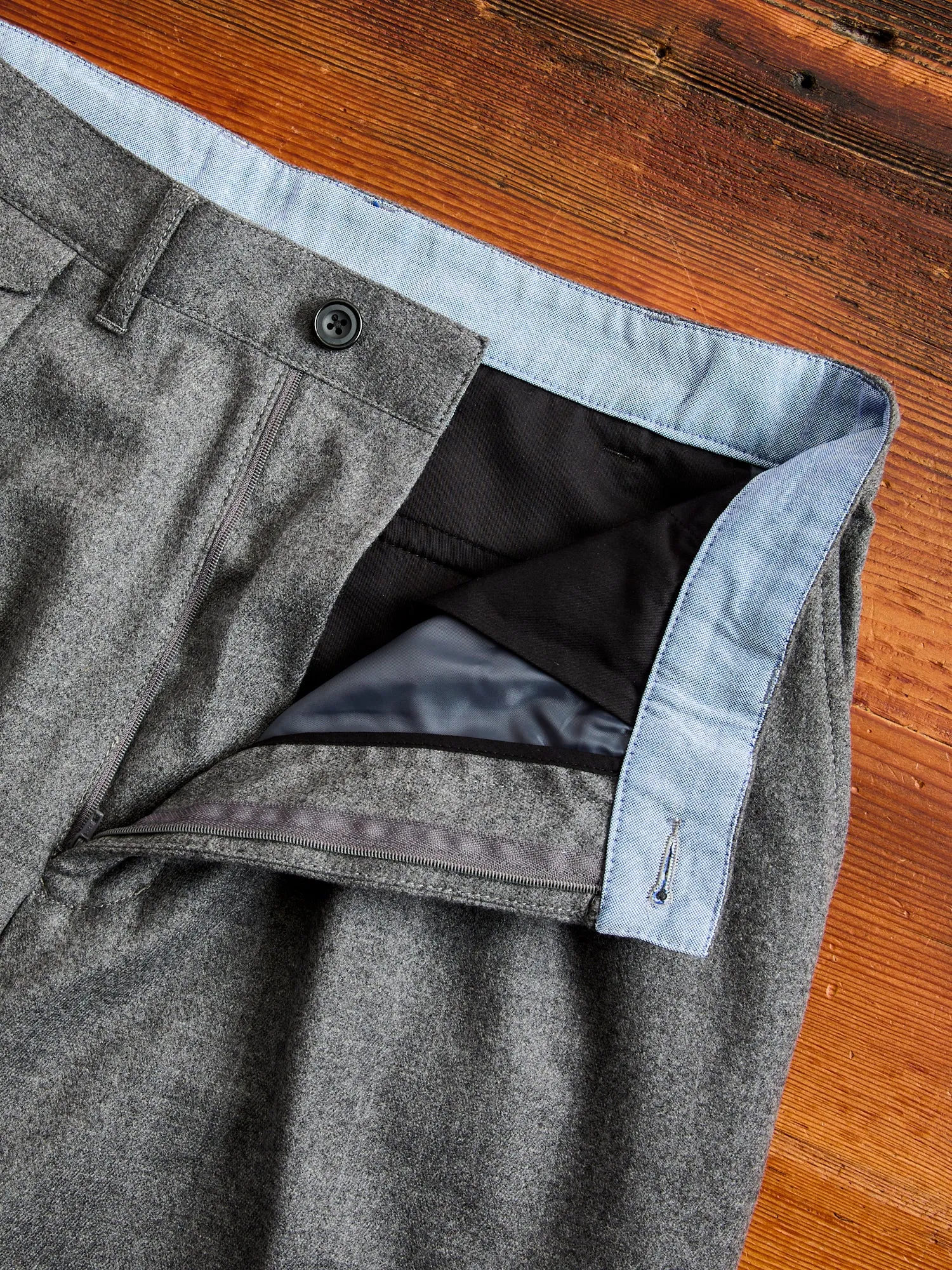 2-Pleat Flannel Trousers in Grey