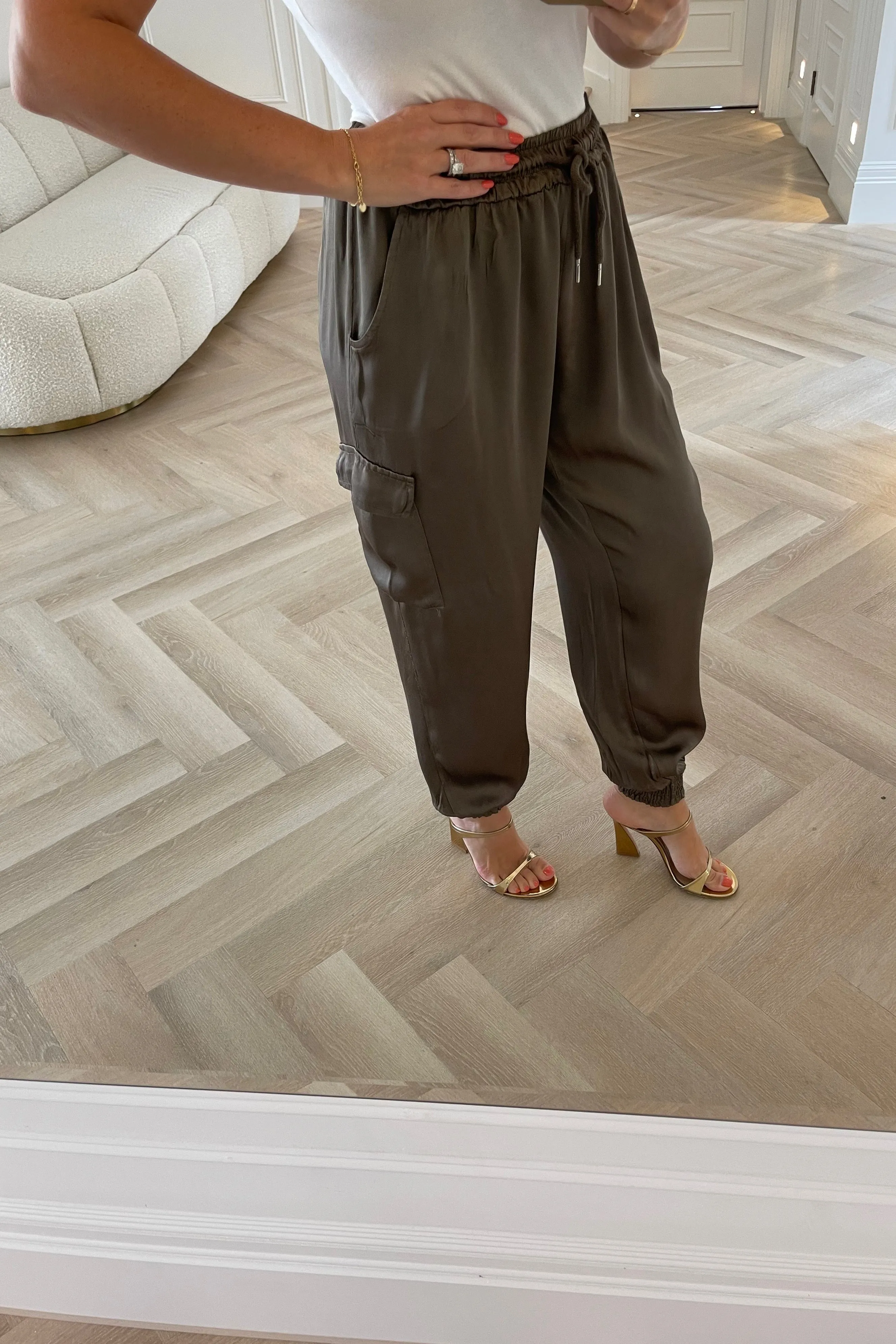 MOCHA SILKY COMBAT TROUSERS