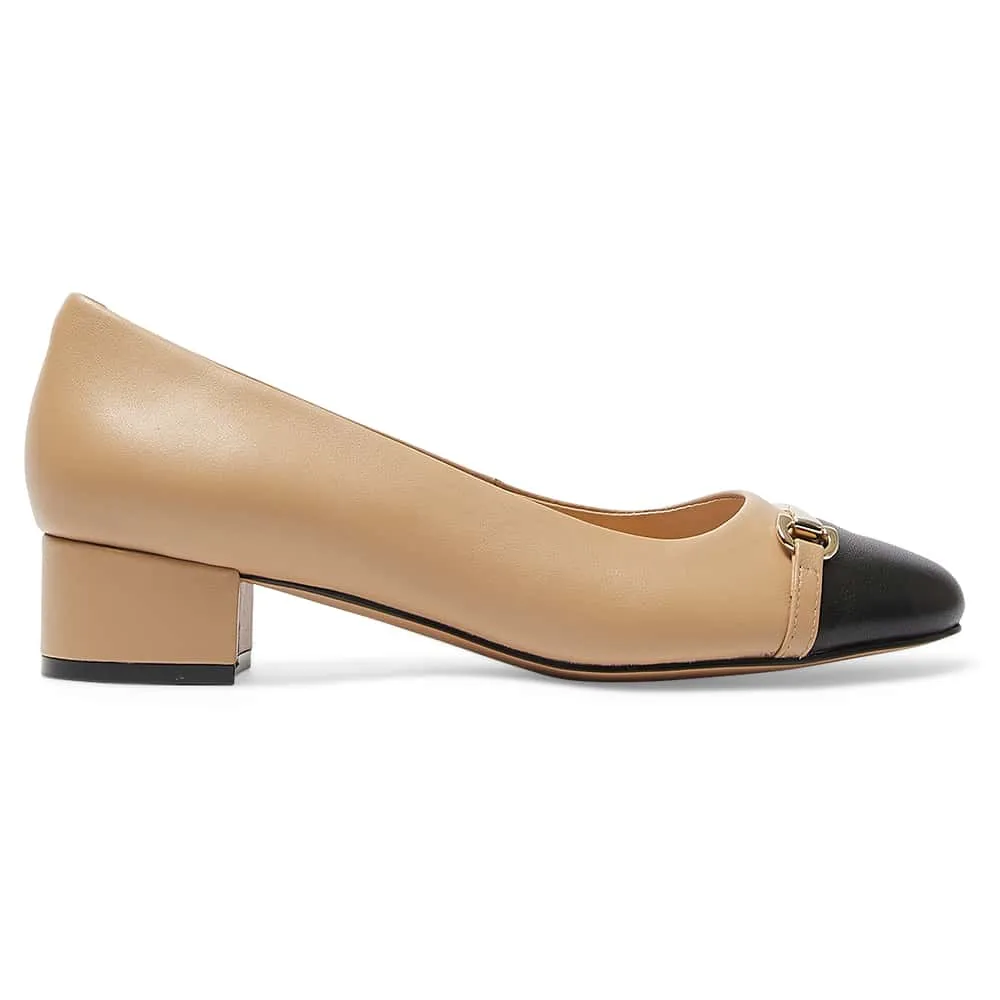 Rita Heel in Black And Camel Leather