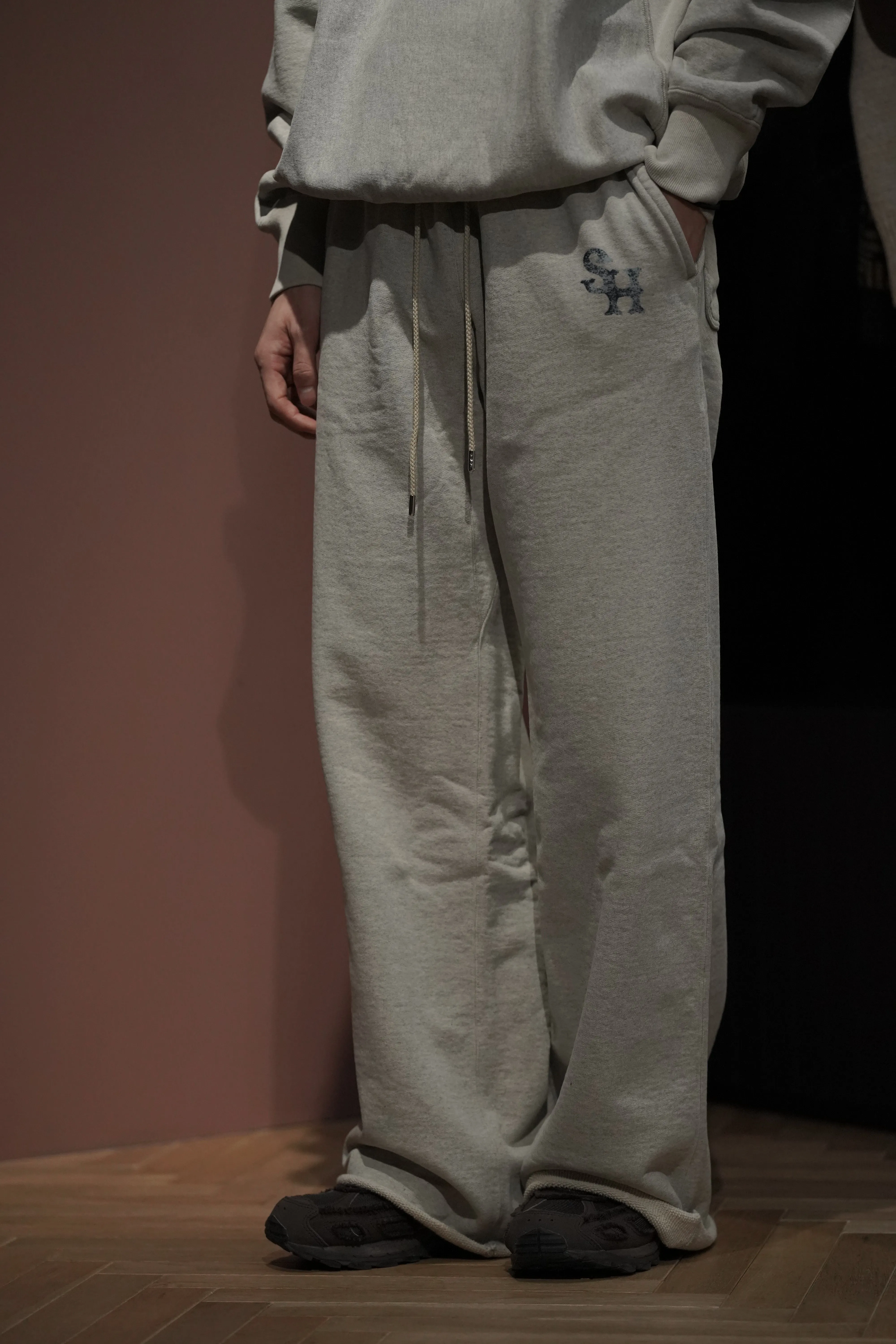 SUGARHILL LOGO PRINTED SWEAT TROUSERS (HEATHER GRAY)